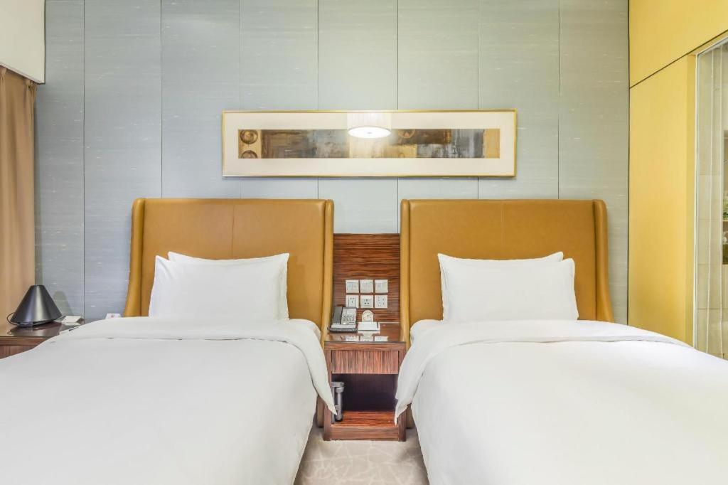 Shijiazhuang International Building Hotel Exterior photo